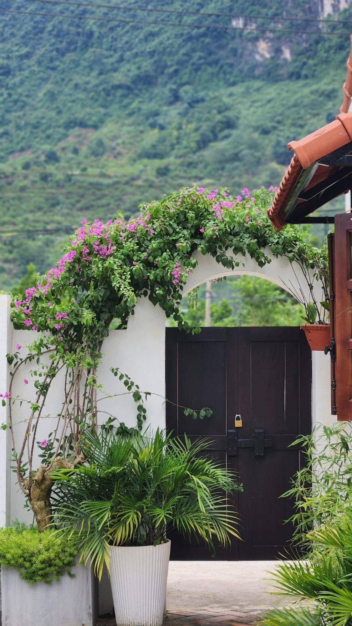 Anio Ha Giang Hotel Buitenkant foto