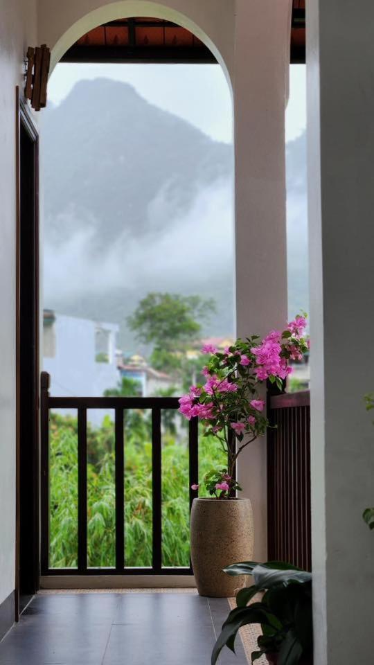 Anio Ha Giang Hotel Buitenkant foto